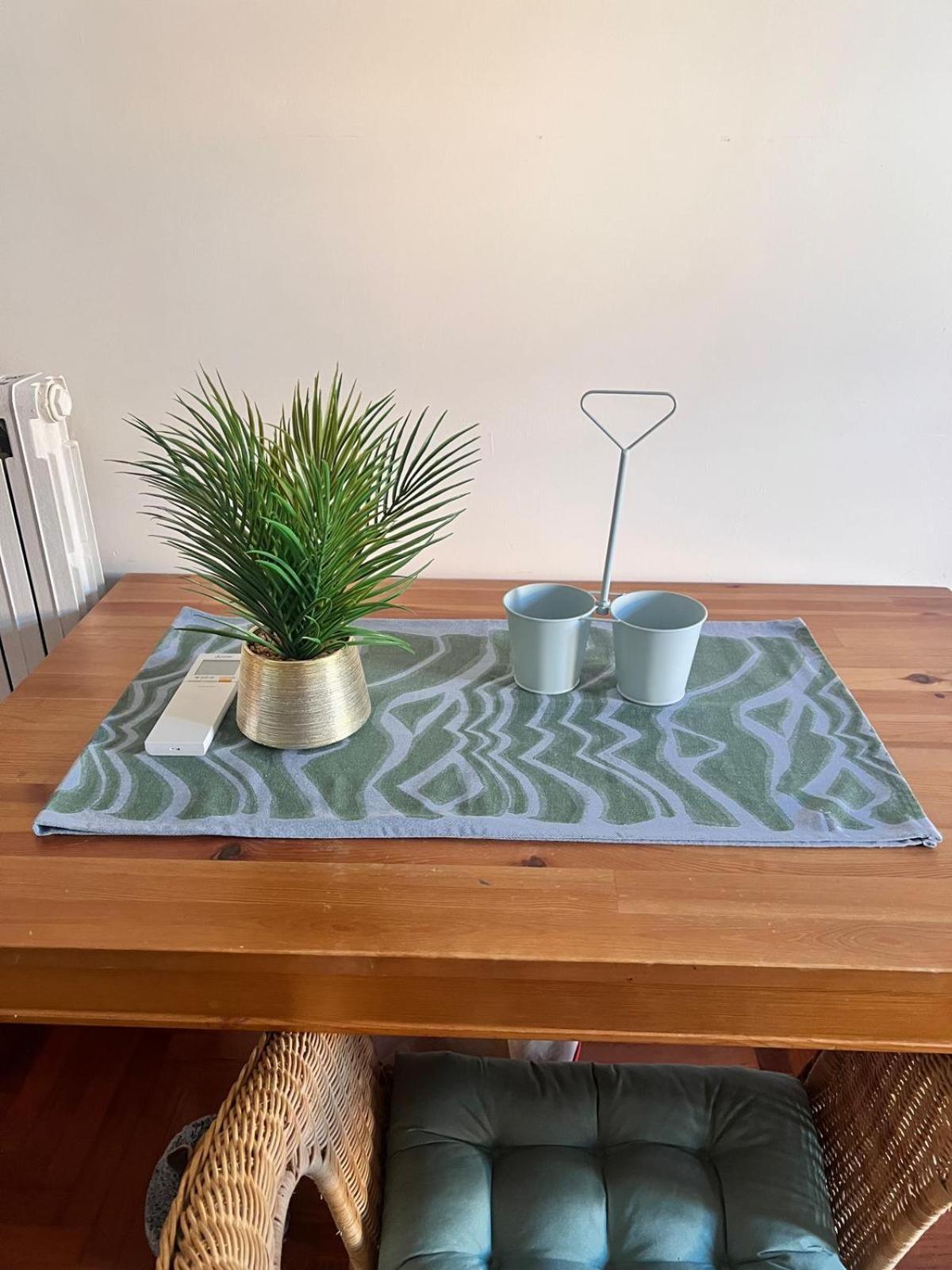 Casa Di Zoe Apartment - Punto Di Sosta X Bikes Auto E Moto A 20 Minuti Dall'Autostrada - Parcheggio Privato - Giardino Con Barbecue - Civita Castellana Luaran gambar